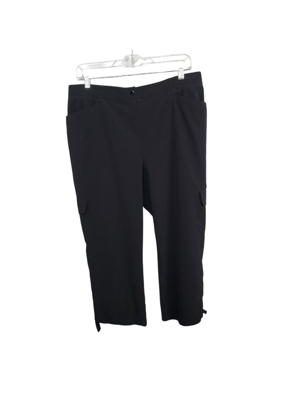 Chicos Zenergy 2 Size L Pants Cargo Capri Utility Stretch Waist Lightweight